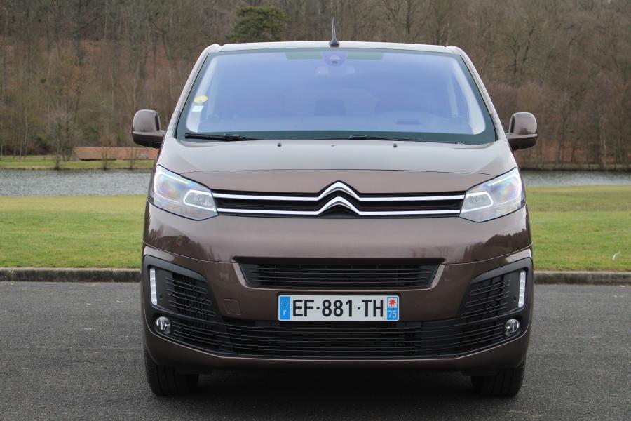  Citroen SpaceTourer 2016 года  (фото 2 из 40)